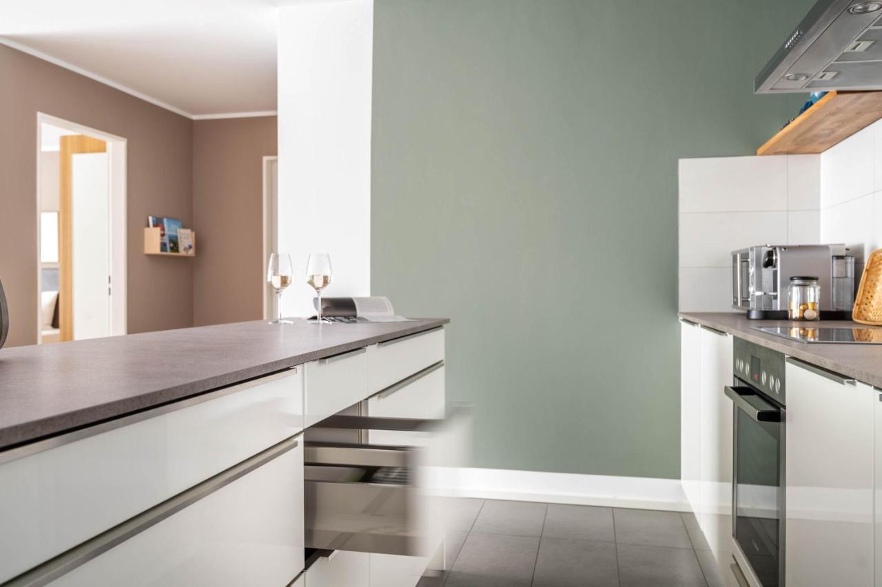 Bodenseeapartment Suite Friedrichshafen Exteriör bild